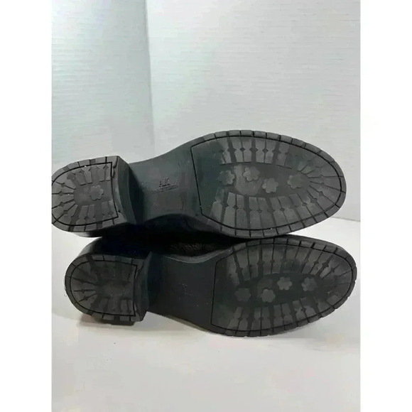 Ann  Klein black boots size 9 M - Picture 5 of 6